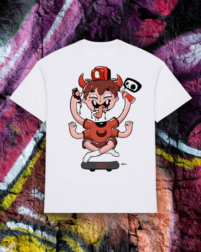 T-shirt AKA002 Chiara Akamon x CWART – stampa skate illustrata su cotone bianco